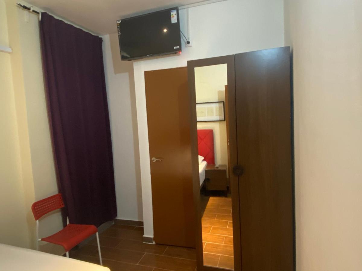 Hostal Granvia 628 Barcelone Extérieur photo